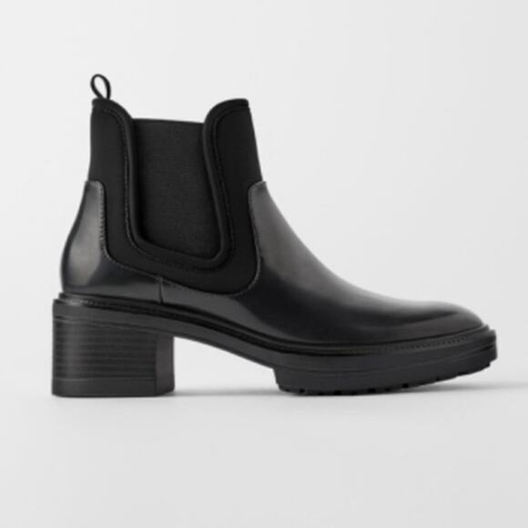 ZARA Treaded Ankle Boots - Picture 1 of 9